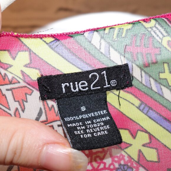 Boho Print Cardigan – Rue21 – Colorful Pattern – Small - Picture 2 of 5